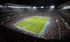 米兰体育官方网站-卡马文加一锤定音，加纳险胜中国背后的战术博弈与未来启示