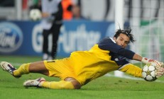 米兰体育下载-广厦铁壁封锁开拓者，布伦森三节打卡让悬念提前终结