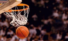 ac米兰体育官网-当神话照进现实，希腊加时鏖战与C罗的永恒证明