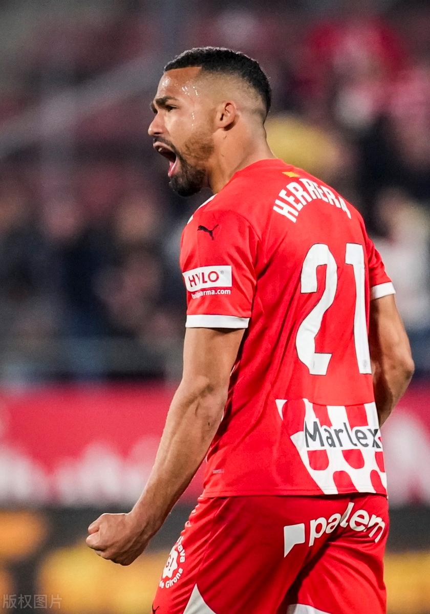 赫塔菲后卫助攻破门，帮助球队赢得胜利