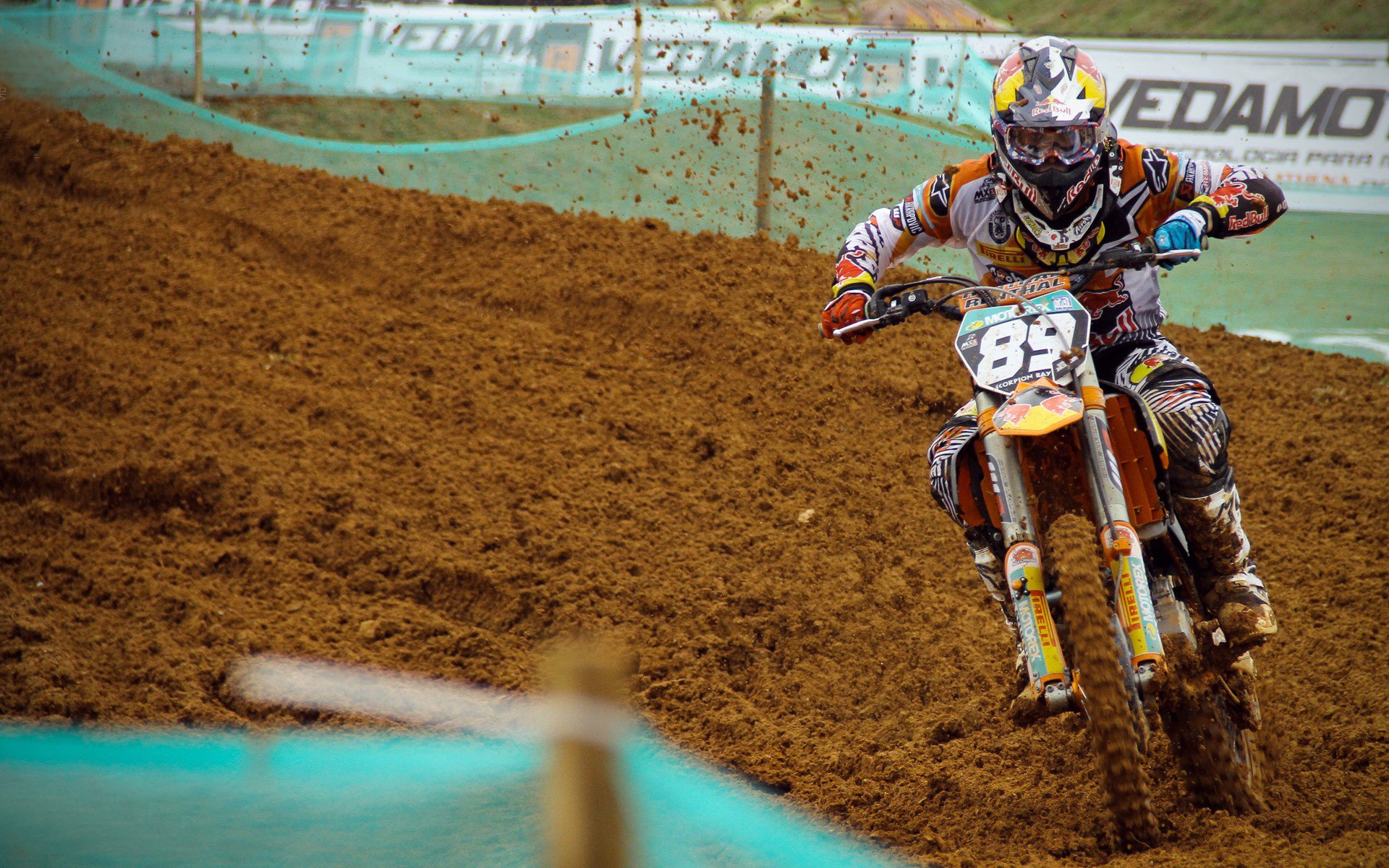 赛道新纪元，威廉姆斯战术完胜梅赛德斯，勒克莱尔单圈纪录改写F1格局